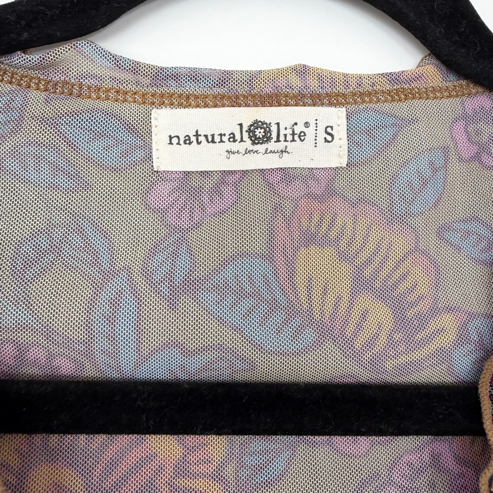 Natural Life Women Brown Floral Mesh Ruched Button Front Lettuce Edge Top Small - Picture 4 of 8